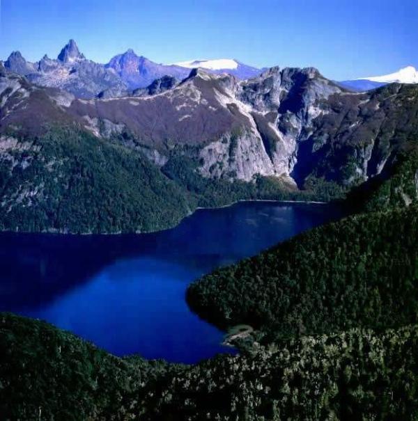 Photo of the campground Tromen - Lanín, Lago Tromen, Neuquén, Argentina