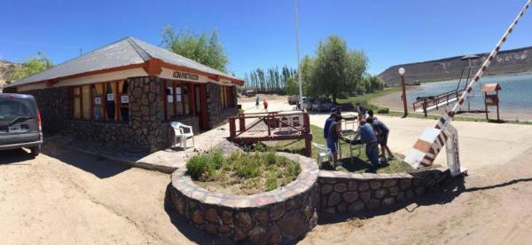 Photo of the campground Del Perilago, Piedra Del Águila, Neuquén, Argentina