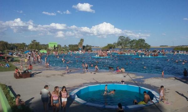 Foto del camping Municipal El Paraíso, Laprida, Buenos Aires, Argentina